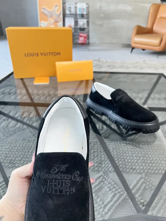 Louis Vuitton Shoe 